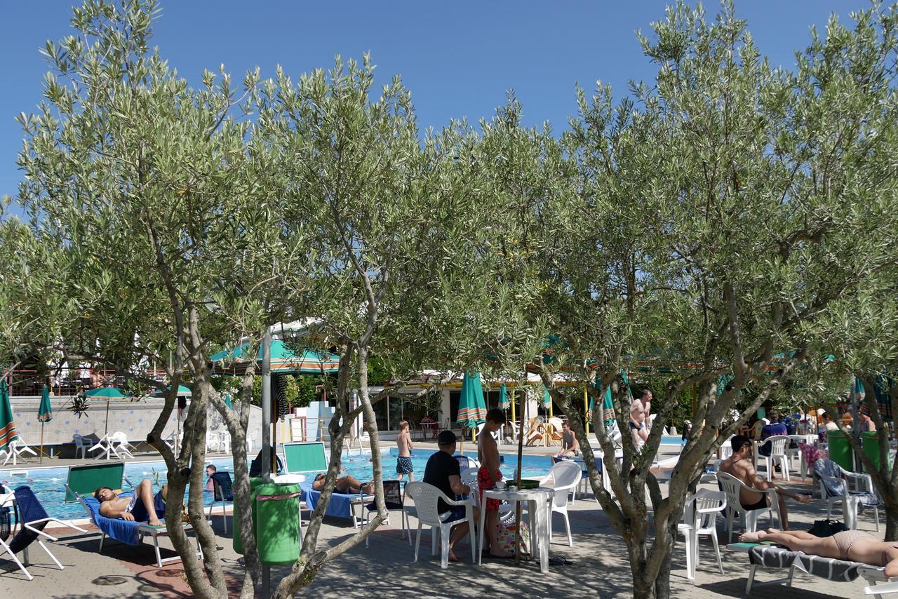 Camping Le Soline Casciano Di Murlo Экстерьер фото